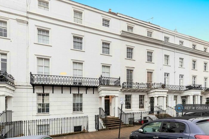 1 Bedroom Flat To Rent In Clarendon Square, Leamington Spa, CV32