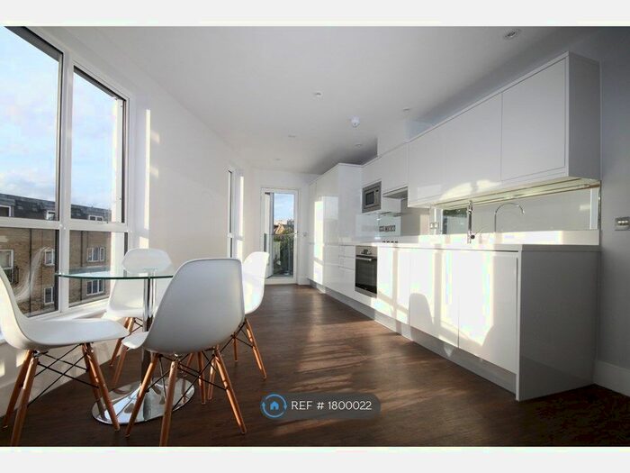 1 Bedroom Flat To Rent In Gauden Road, London, SW4