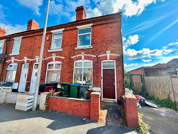 2 Bedroom End Of Terrace House For Sale In Margaret Street, West Bromwich, B70
