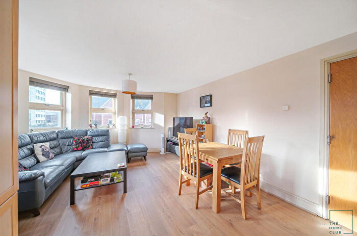 2 Bedroom Apartment To Rent In Church Road, Guildford, GU1