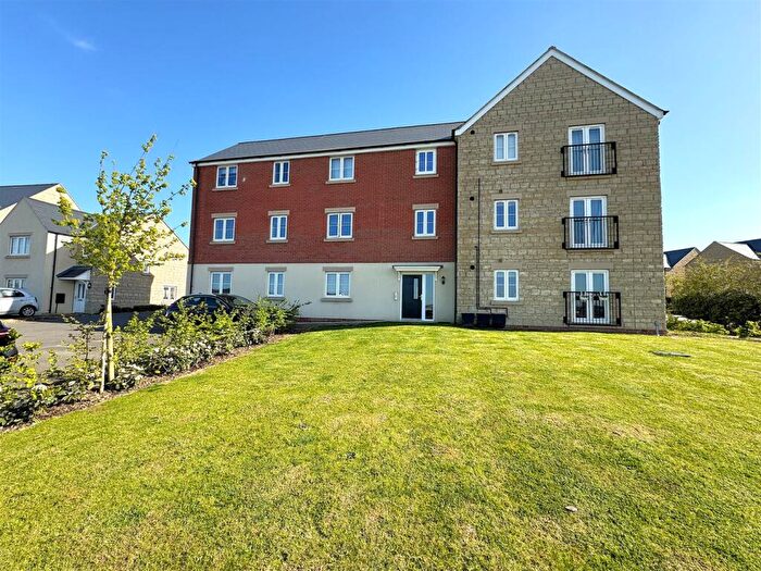 2 Bedroom Apartment For Sale In Airfield Way, Weldon, Corby, NN17