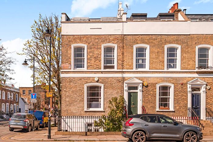 1 Bedroom Flat For Sale In St. Paul Street, London, N1