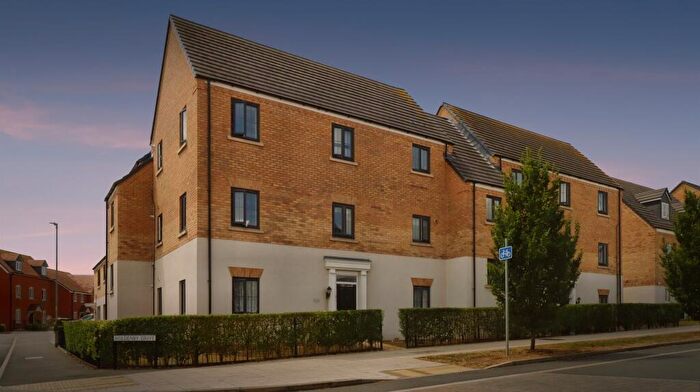 2 Bedroom Flat For Sale In Holdenby Drive, Corby, NN17