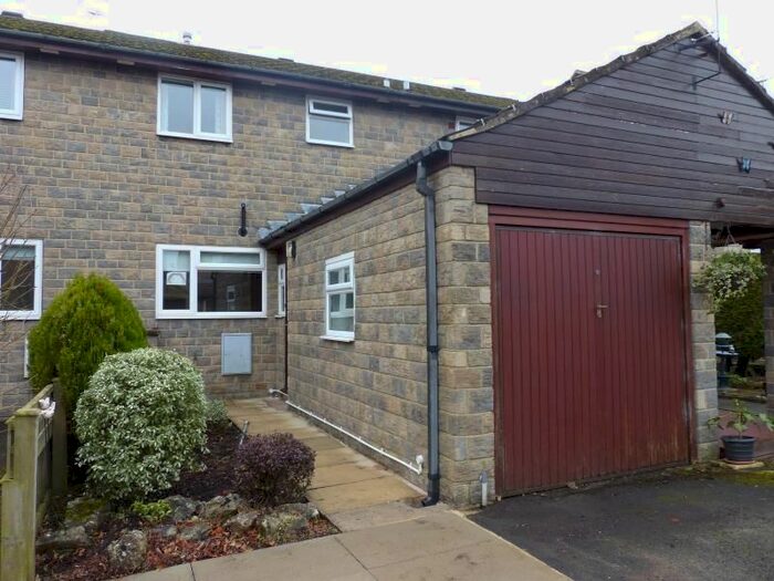 2 Bedroom Town House To Rent In Willow Croft, Menston, Ilkley LS29