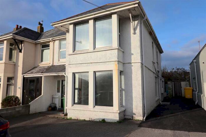 2 Bedroom Flat To Rent In Henver Road, Newquay, TR7