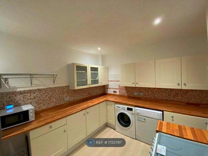 4 Bedroom Terraced House To Rent In Merrywood Road, Bristol, BS3