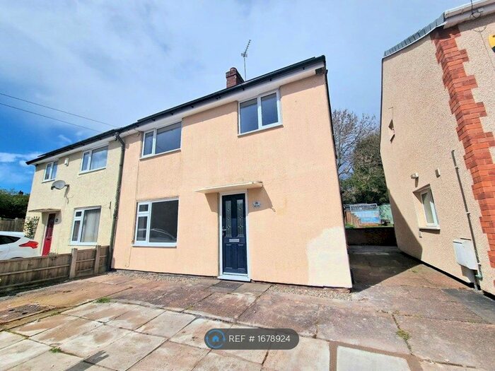 3 Bedroom Semi-Detached House To Rent In Hardie Green, Cannock, WS11