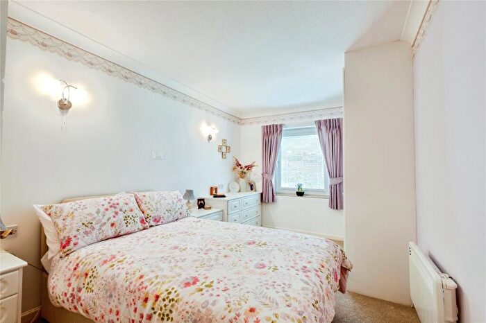 1 Bedroom Apartment For Sale In Homecorfe House, Broadstone, BH18