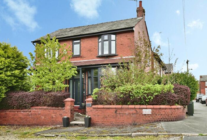 3 Bedroom Detached House For Sale In Congham Road, Stockport, Greater Manchester, SK3