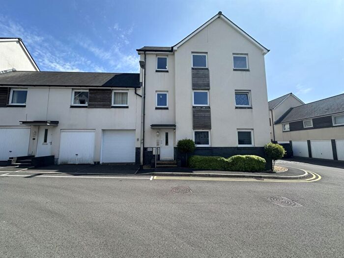 2 Bedroom Apartment For Sale In Minotaur Way, Pentrechwyth, Swansea, SA1