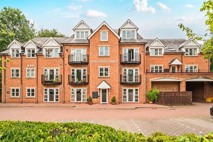 2 Bedroom Flat For Sale In Deighton Road, Wetherby, LS22