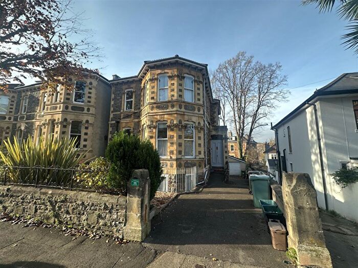 9 Bedroom Terraced House To Rent In B Ravenswood Road, Redland, Bristol, BS6