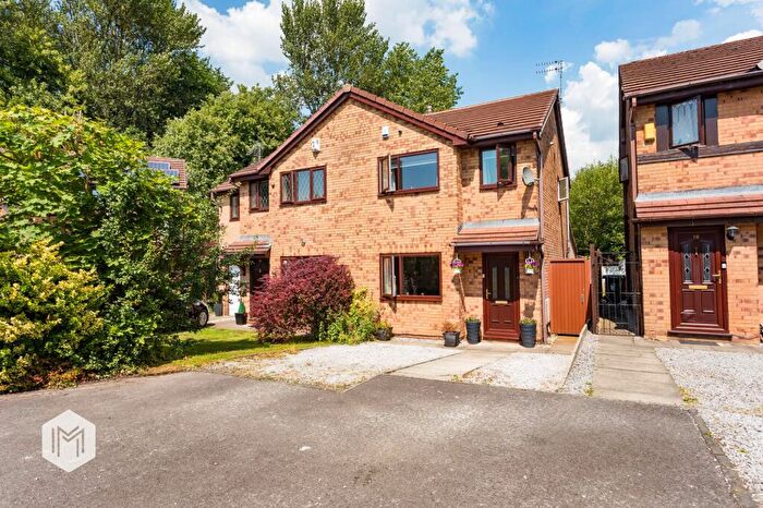 3 Bedroom Semi-Detached House For Sale In Mill Croft, Bolton, BL1