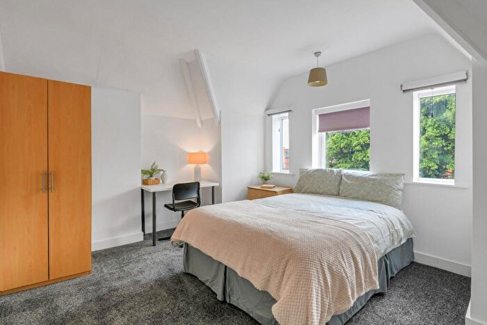 5 Bedroom Duplex To Rent In Gedling Grove, Arboretum, Nottingham, NG7