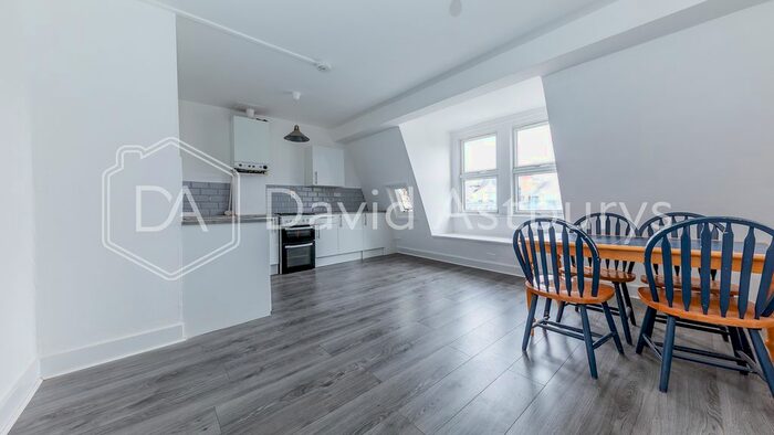 1 Bedroom Flat To Rent In Green Lanes, Finsbury Park, London, N4