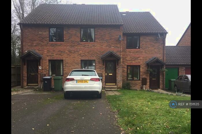 2 Bedroom Terraced House To Rent In Ivy Close, Winchester, SO22