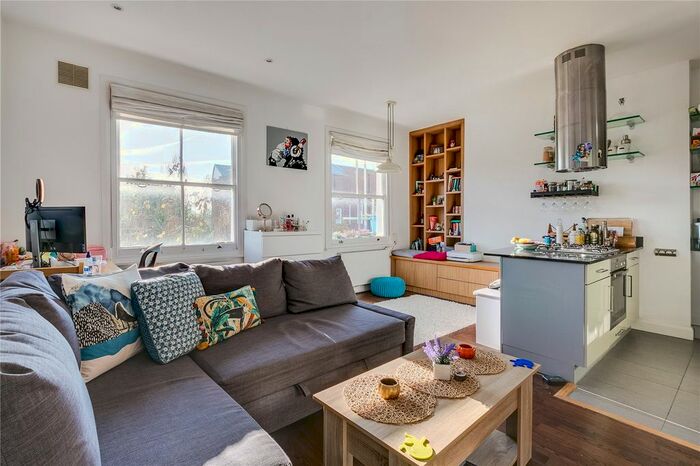 1 Bedroom Flat To Rent In Lancaster Road, London, W11