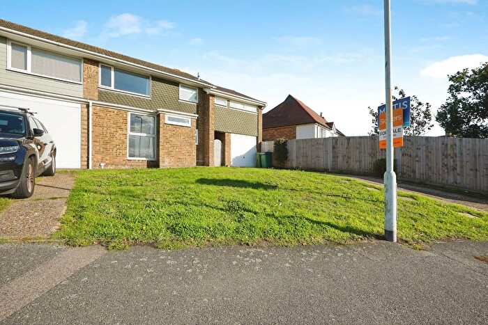 4 Bedroom Semi Detached House For Sale In Cornwallis Avenue, Folkestone, Kent, CT19