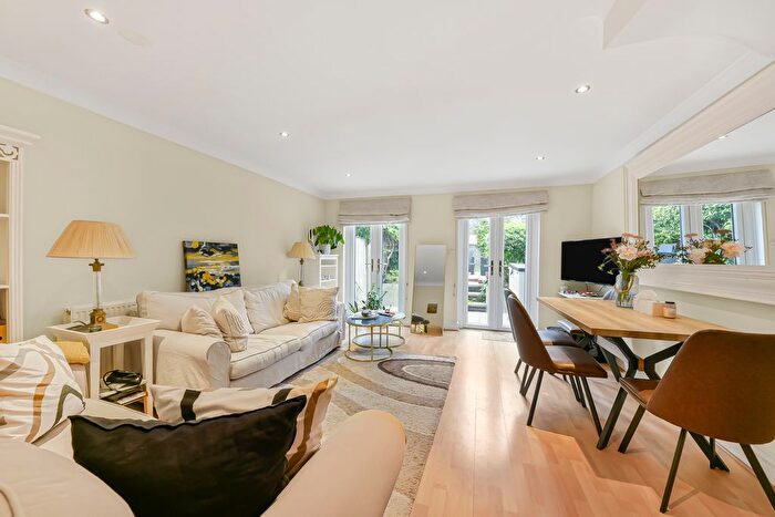 2 Bedroom Terraced House To Rent In Wyfold Road, London, SW6