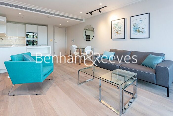 1 Bedroom Flat To Rent In Queens Wharf, Hammersmith, W6