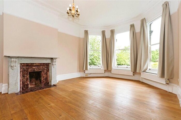 4 Bedroom Apartment To Rent In Meridian Road, Cotham, Bristol, BS6
