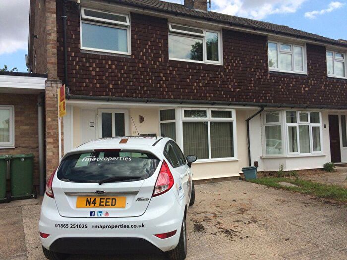 2 Bedroom Flat To Rent In Moody Road, OX3