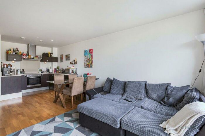 1 Bedroom Flat To Rent In Highbury Stadium, Avenell Road, London, N5