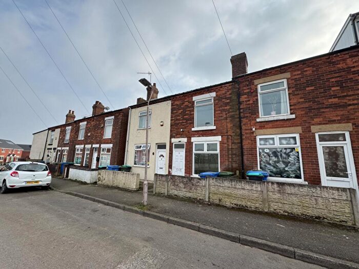 2 Bedroom House To Rent In Arundel Drive, Mansfield, NG19