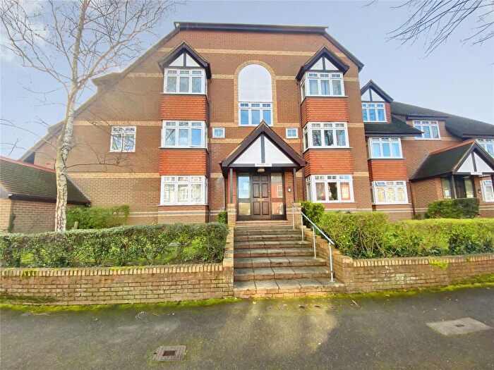 2 Bedroom Flat For Sale In Egmont Road, Sutton, SM2