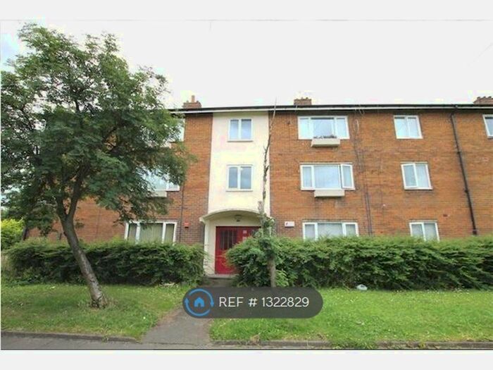 3 Bedroom Flat To Rent In Kenton, Newcastle Upon Tyne NE3