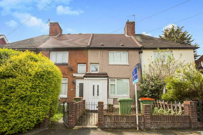 2 Bedroom Terraced House To Rent In Egham Road, London, E13