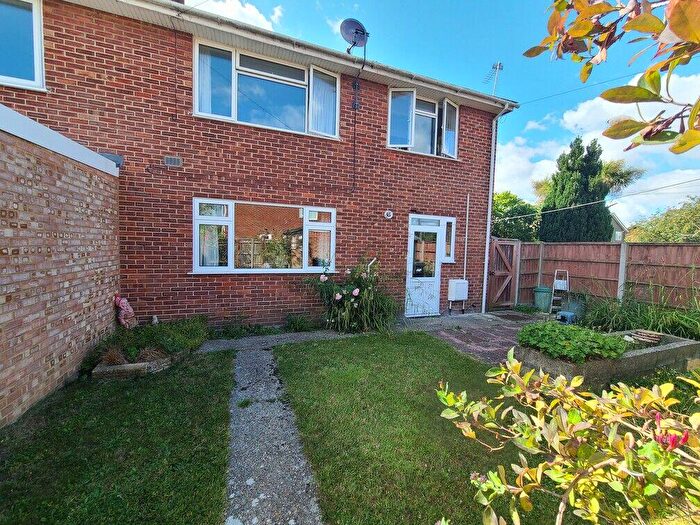2 Bedroom Maisonette For Sale In Testbourne Avenue, Central Totton, SO40
