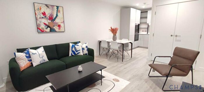 1 Bedroom Flat To Rent In Hawker House, Woodberry Down, N4