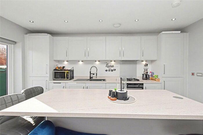 2 Bedroom Terraced House For Sale In Eden Place, Kirkstall, Leeds, LS4