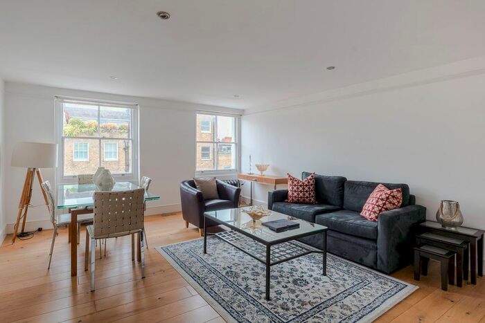 2 Bedroom Flat To Rent In Gloucester Place, London, W1U