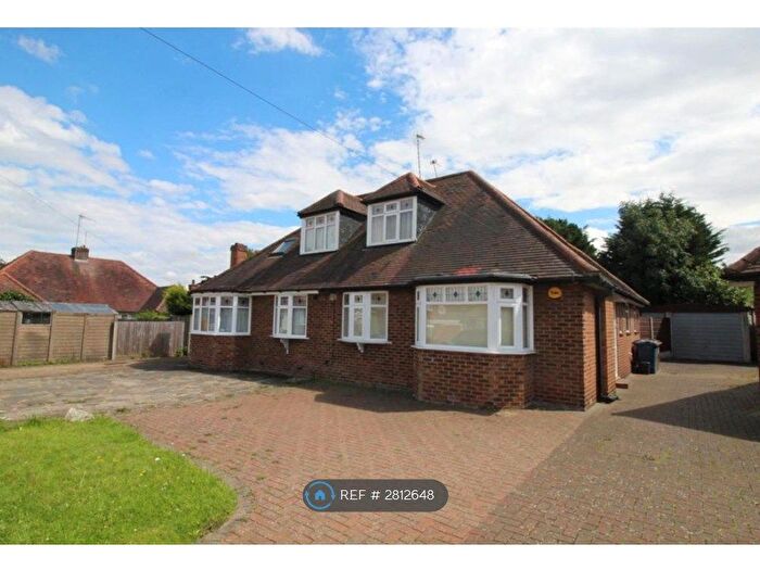 3 Bedroom Bungalow To Rent In Heather Way, Stanmore, HA7