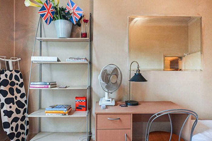 Studio To Rent In Upper Montagu Street, Baker Street, London, W1H