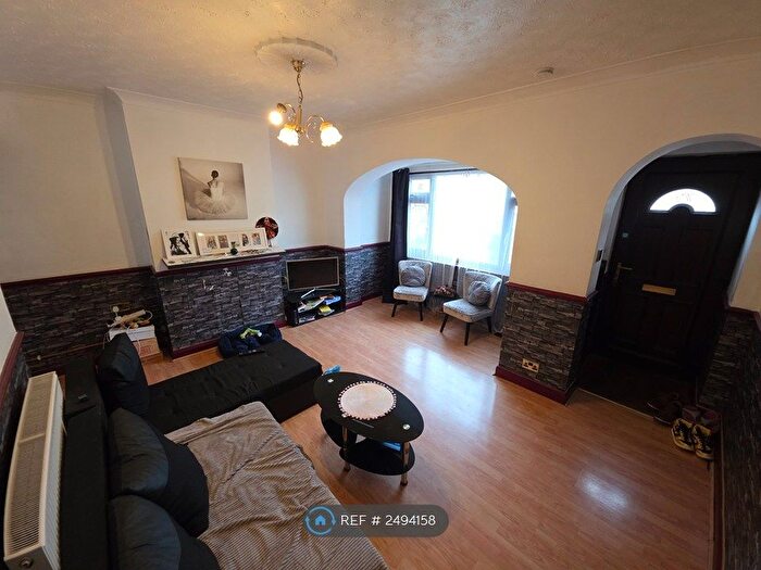 2 Bedroom Terraced House To Rent In Armstead Walk, Dagenham, RM10