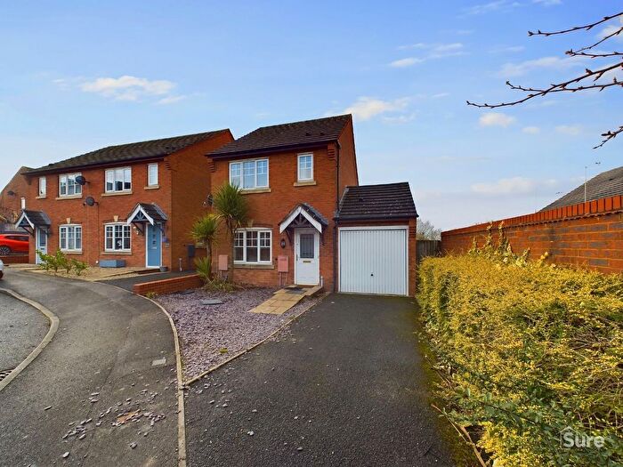 3 Bedroom Detached House To Rent In Knowles View, Swadlincote, DE11