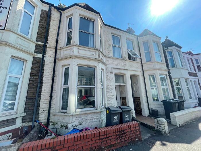2 Bedroom Flat To Rent In Tewkesbury Street, Cathays, Cardiff, CF24