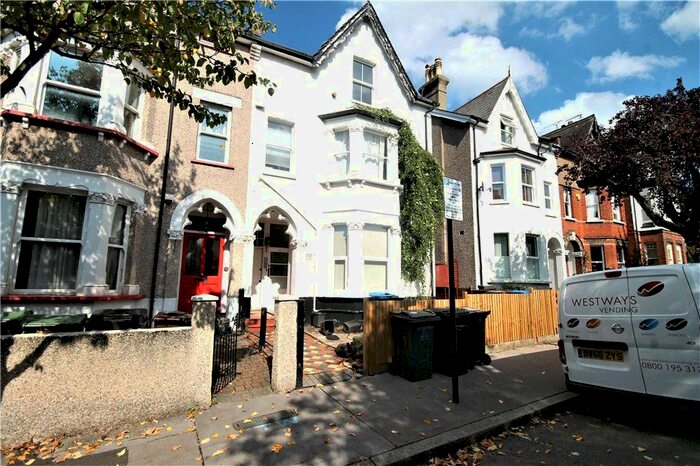 2 Bedroom Flat To Rent In Mulgrave Road, Croydon, CR0