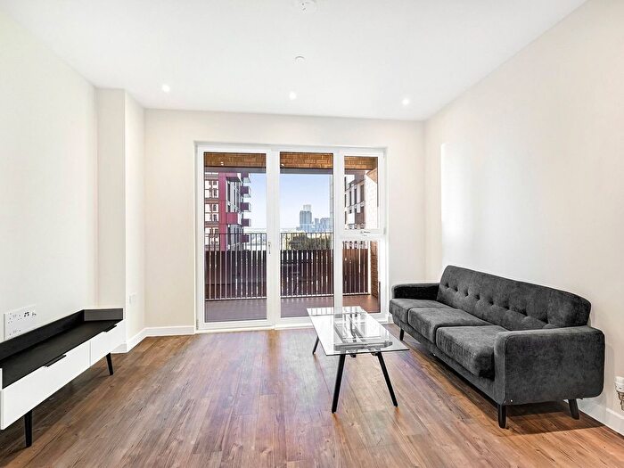 1 Bedroom Flat To Rent In Blackhorse View, Forest Road, Walthamstow, E17