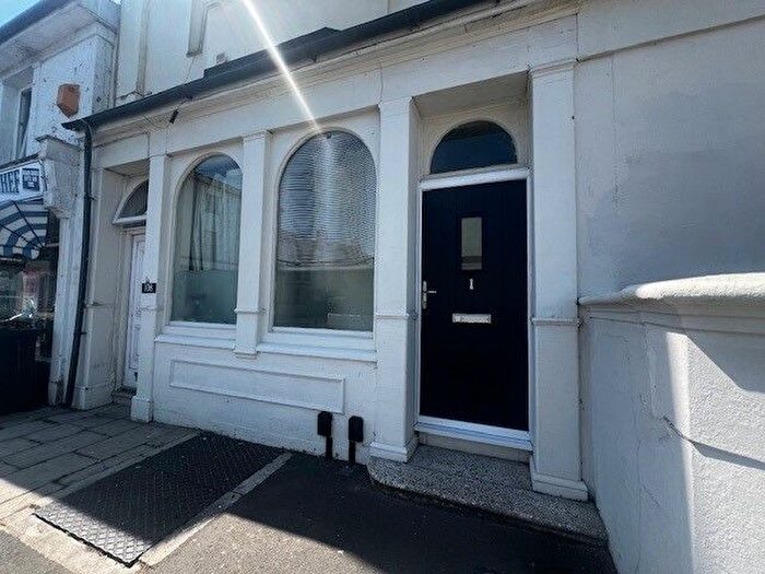 2 Bedroom Property To Rent In Monkton Street, Ryde, PO33