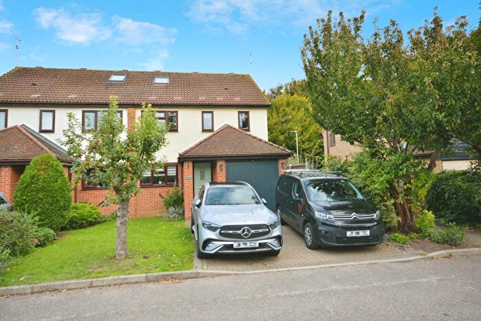 4 Bedroom Semi-Detached House For Sale In The Hawthorns, Ware, SG12