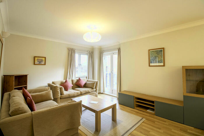 2 Bedroom Apartment To Rent In Langtons Wharf, Leeds City Centre, LS2