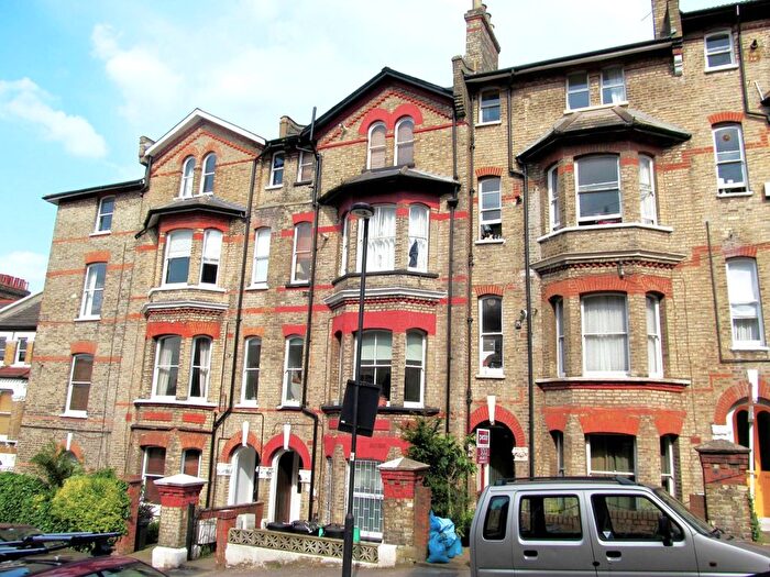 1 Bedroom Flat To Rent In Woodland Road, Crystal Palace, SE19