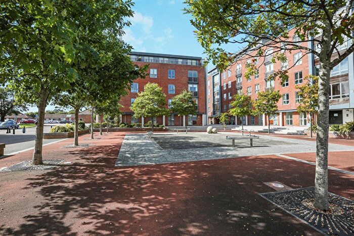 2 Bedroom Flat For Sale In Weevil Lane, Gosport, PO12