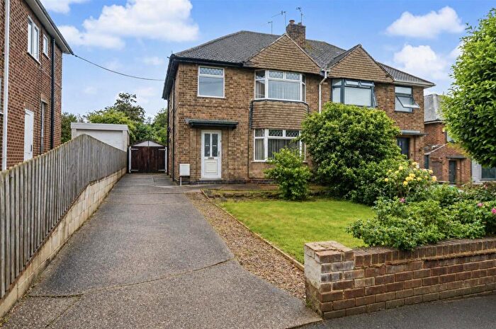 3 Bedroom Semi Detached House For Sale In Smithfield Avenue, Trowell, Nottingham, NG9