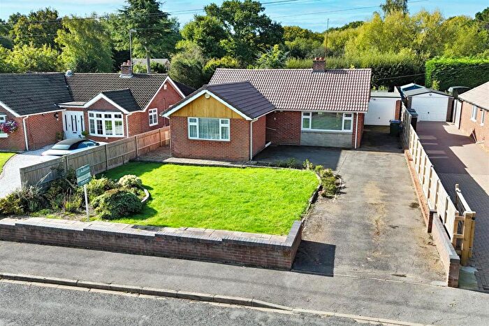 3 Bedroom Detached Bungalow For Sale In Burridge Road, Burridge, SO31