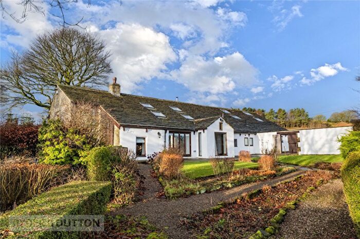 3 Bedroom Semi Detached House For Sale In Ripponden, Sowerby Bridge, West Yorkshire, HX6